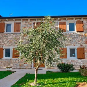 Gasthof Kaštel, Žbandaj